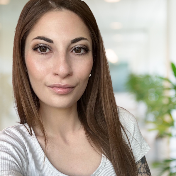 Melissa Rada - Digital Marketing Manager 1